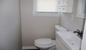 1317 FITZWATERTOWN Rd, Abington, PA 19001
