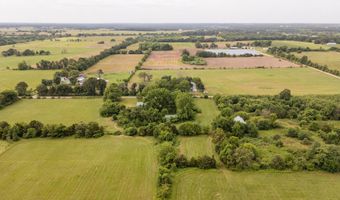 21402 Lawrence 2192, Aurora, MO 65605