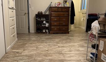 805 W Bullock Ave, Artesia, NM 88210