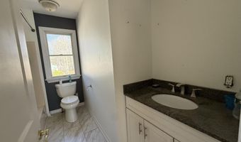 605 Farrelly Ave, Bayville, NJ 08721