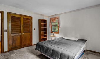 105 Newell Dr, Cumberland, RI 02864