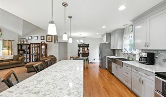 102 Lighthouse Vw, Aydlett, NC 27916
