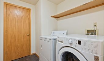 1671 NE Meerkat Ave, Bend, OR 97701