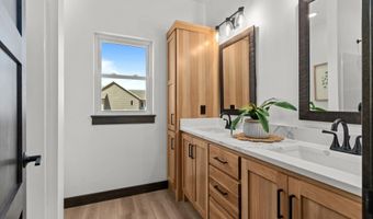 2314 KHLOE Ln, Appleton, WI 54913