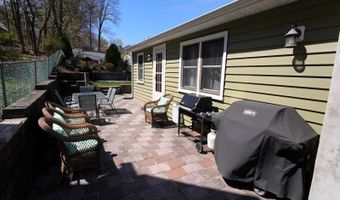 58 William St, Andover, NJ 07801
