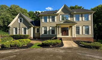 990 WHISPERWOOD Ln, Aurora, OH 44202