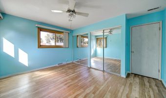 445 S Yale Ave, Addison, IL 60101