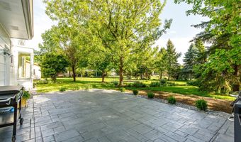 2515 Eisenhower Ave, Ames, IA 50010