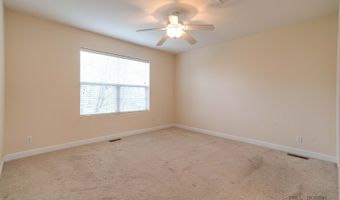 40431 N Fairview St, Antioch, IL 60002