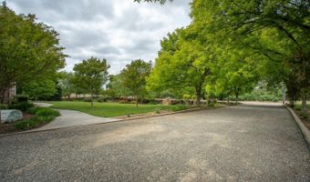 6640 Harrington, Arbuckle, CA 95912