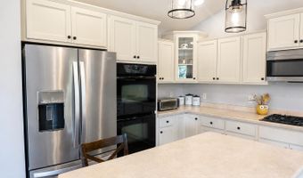 4801 N BENVIEW Ct, Appleton, WI 54913
