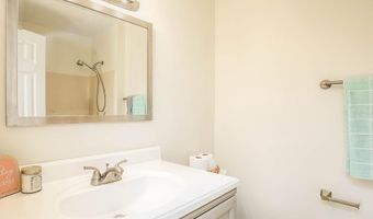 627 Woodland Cir, Asheboro, NC 27203