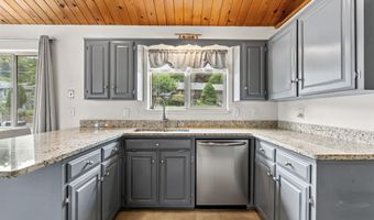 1179 N Main St, Ashland, OR 97520