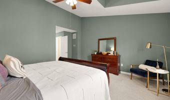 3034 S GLEBE Rd, Arlington, VA 22206