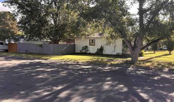 302 Glendale St, Carlsbad, NM 88220