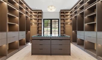 241 Traditions Dr, Alpharetta, GA 30004