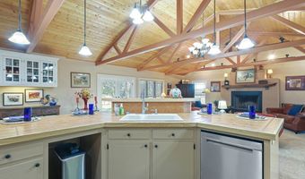 100 Loma Del Norte Dr, Alpine, TX 79830