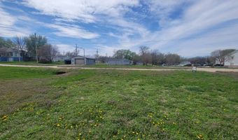 1213-1221 9th St, Auburn, NE 68305