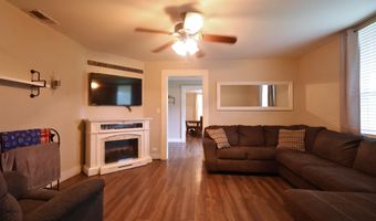 210 Hopkins, Alba, TX 75410