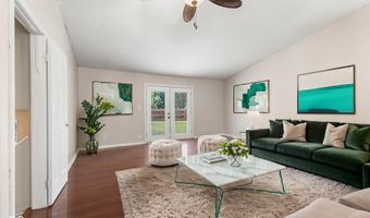 8536 Friendship Ln, Indianapolis, IN 46217