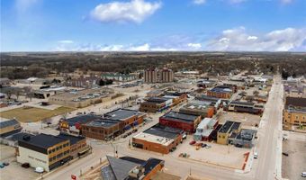 417 N Main St, Austin, MN 55912