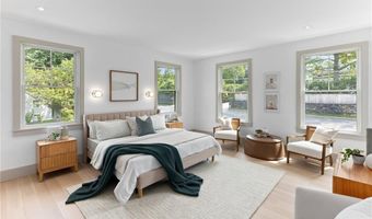 35 Coggeshall Ave, Newport, RI 02840