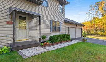4683 WINDING CREEK Trl, Abrams, WI 54101