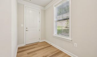 7355 MOUNTAINEER Dr, Alexandria, VA 22306