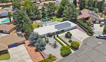 13331 Waco Dr, Apple Valley, CA 92308