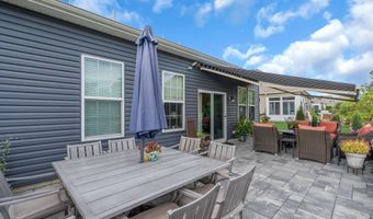 33 Woodchuck Dr, Barnegat, NJ 08005