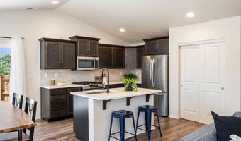 62847 NE Daniel Rd, Bend, OR 97701