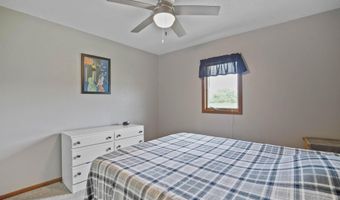 16707 Hwy 57, Aplington, IA 50604