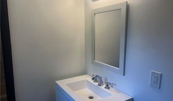 115 Nepaug Rd 10, Narragansett, RI 02882