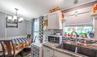 1222 ROWELL St, Auburndale, FL 33823