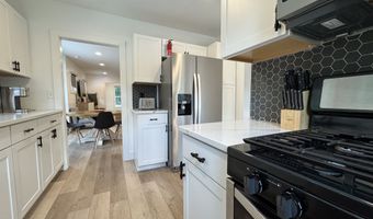 19977 Brick Rd, South Bend, IN 46637