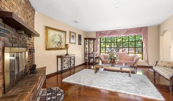 400 Linda Dr, Biloxi, MS 39531