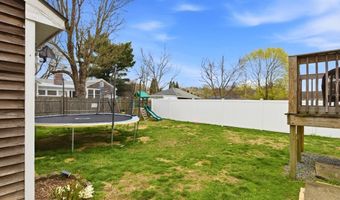 90 Sweetbriar Ave, East Providence, RI 02915