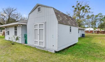 633 Keller St, Bay St. Louis, MS 39520