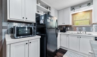 2801 Fudges Creek Rd, Barboursville, WV 25504