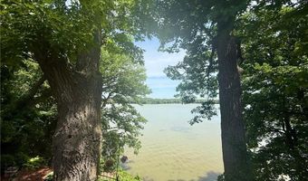 1907 S Shore Dr, Albert Lea, MN 56007