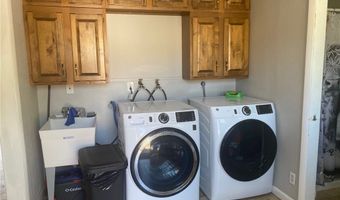 27 Carson Ct, Ely, NV 89301