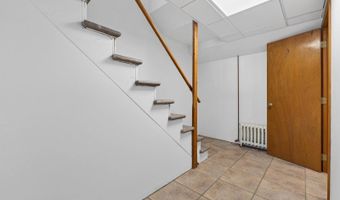 87 Maple Ridge Dr, Monmouth, ME 04259