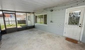 105 Margaret St, Auburndale, FL 33823