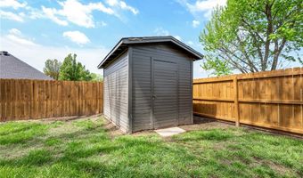 1808 SW D St, Bentonville, AR 72712