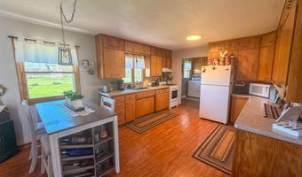716 5th Ave, Ackley, IA 50601