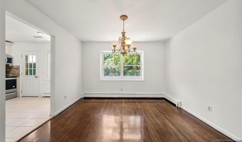 356 Allendale Ave, Allendale, NJ 07401
