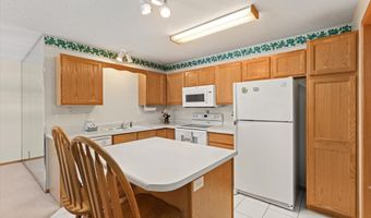 130 NW Georgetown Blvd 2, Ankeny, IA 50023