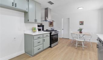21229 Balsa St, Apple Valley, CA 92308