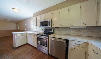 2389 Newport Rd, Batesville, AR 72501