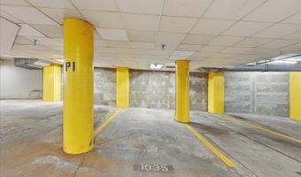 1001 N VERMONT St 804, Arlington, VA 22201